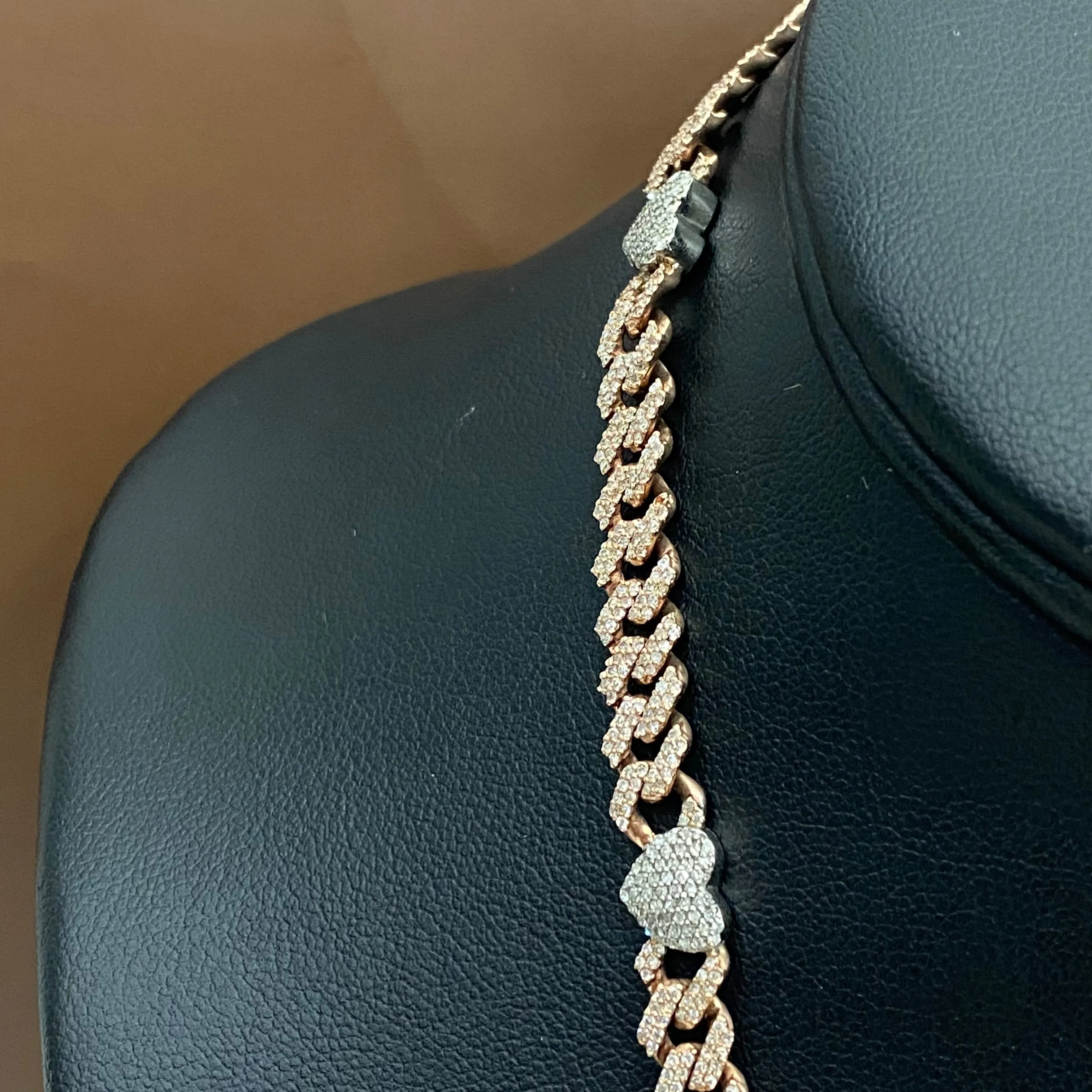 10K Rose-White Gold Bustdown Heart Chain Ct Dia / 33gr / 6,3mm / 16in