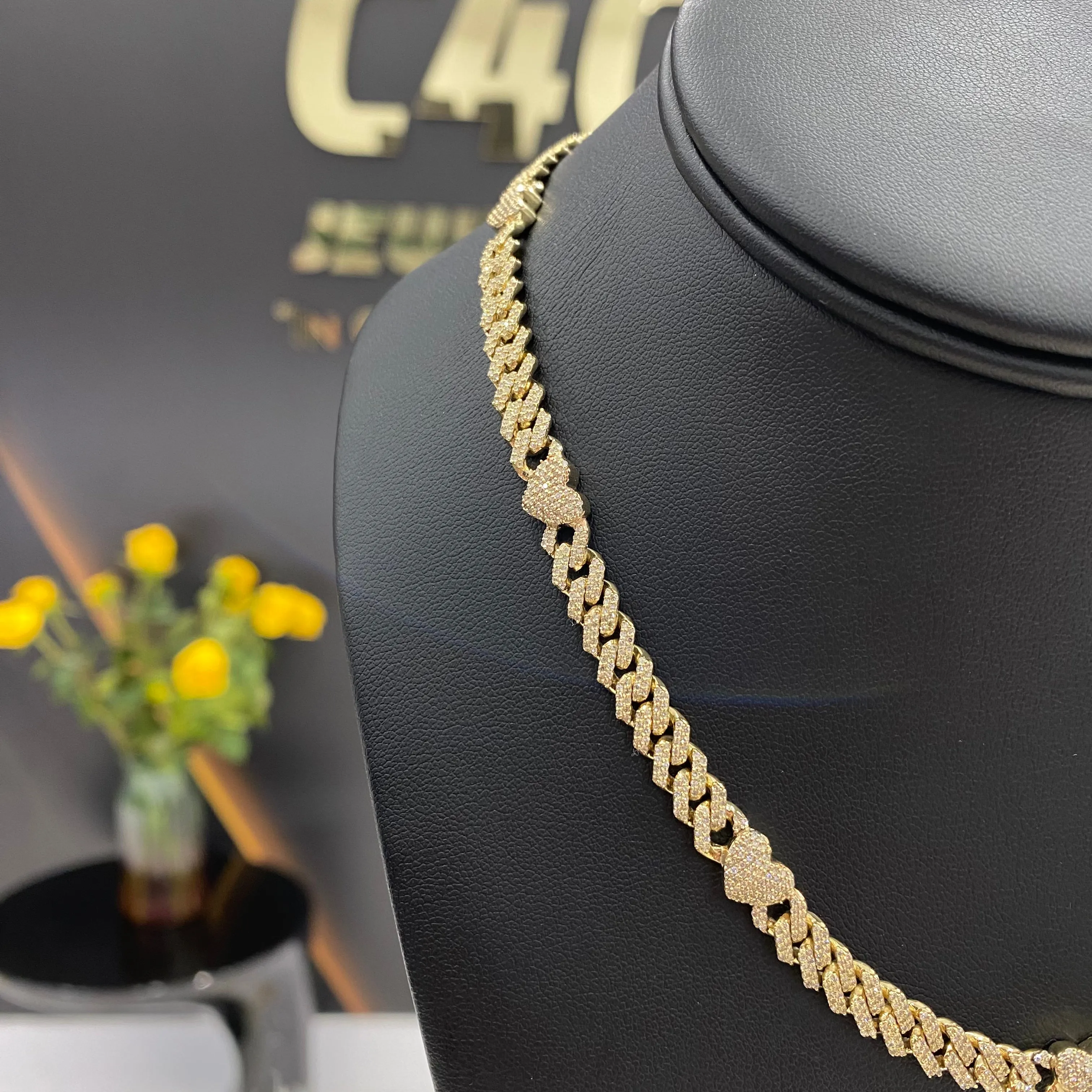 10K Yellow Gold Bustdown Heart Chain 3.48Ct Dia / 36.4gr / 6.2mm / 16in