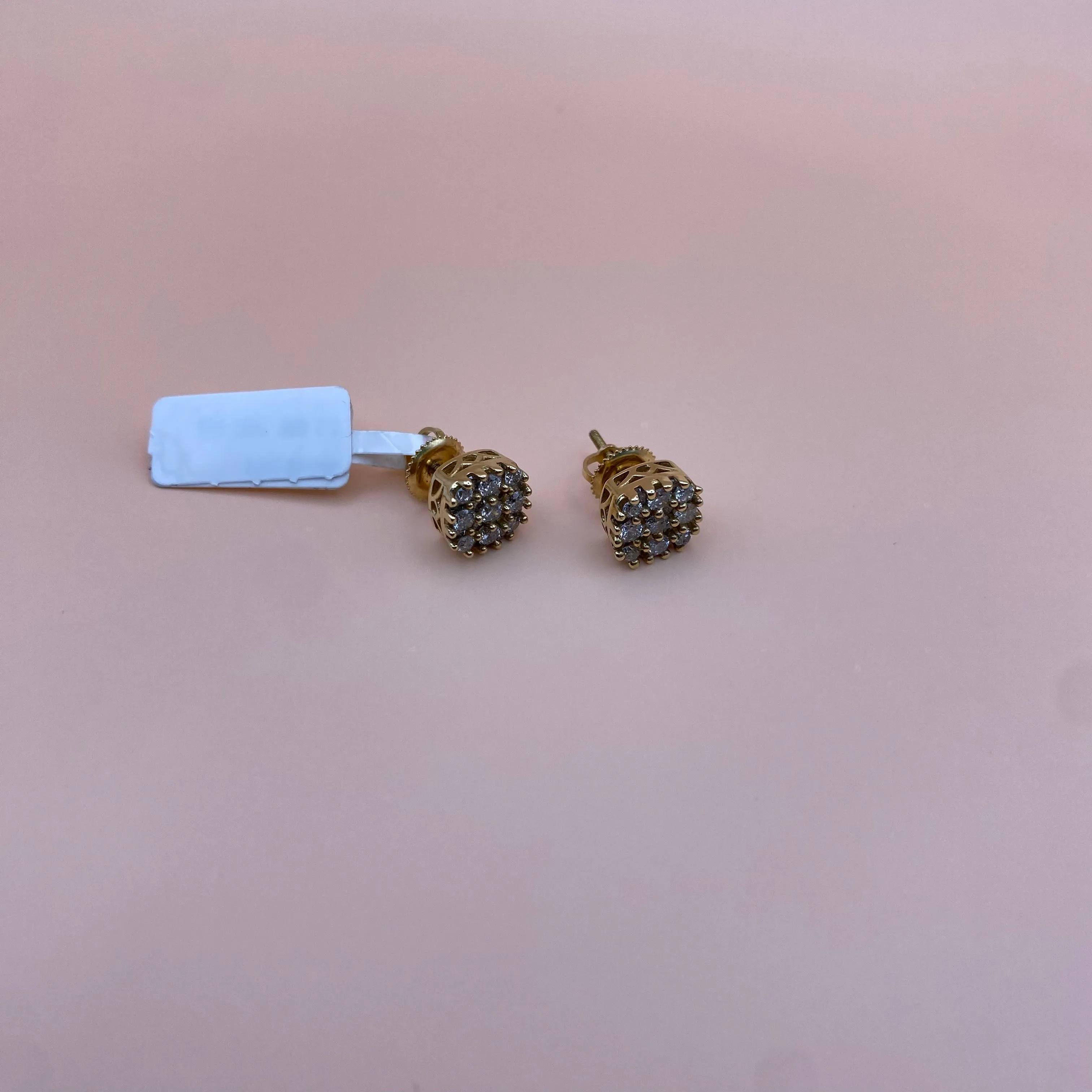 10K Yellow Gold Diamond Square Mesh Stud Earrings / 2.2gr