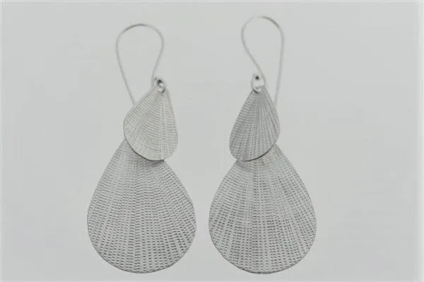 2 x Teardrop Texture Earrings - pure silver