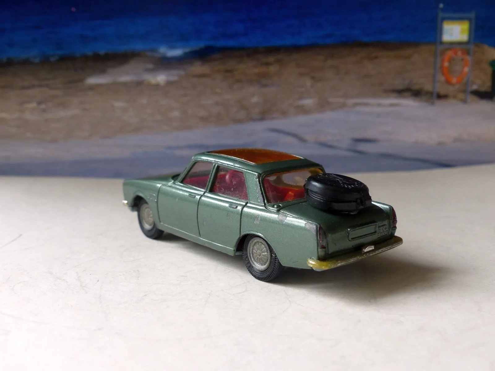 275 Rover 2000TC with red interior