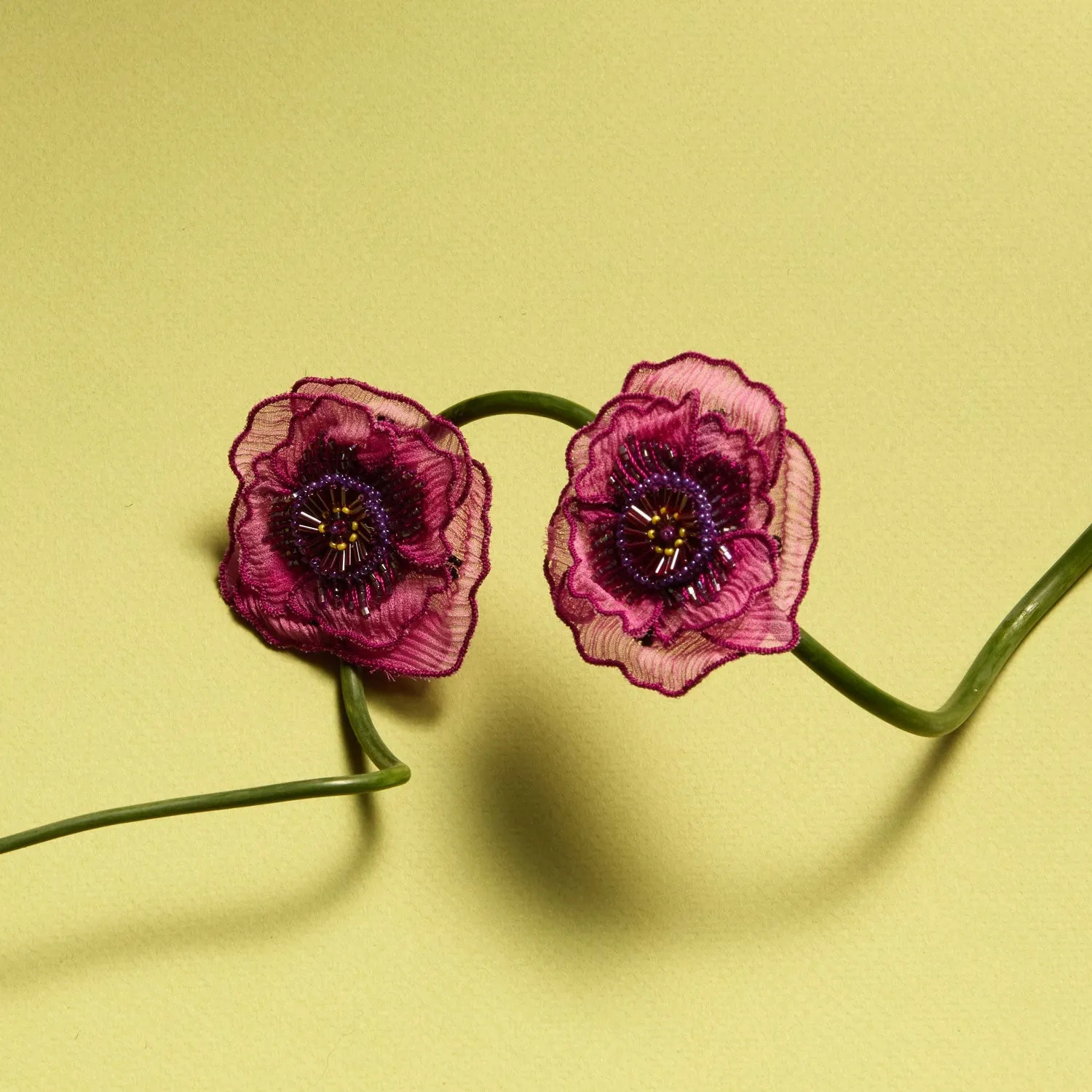 Anemone Studs Magenta
