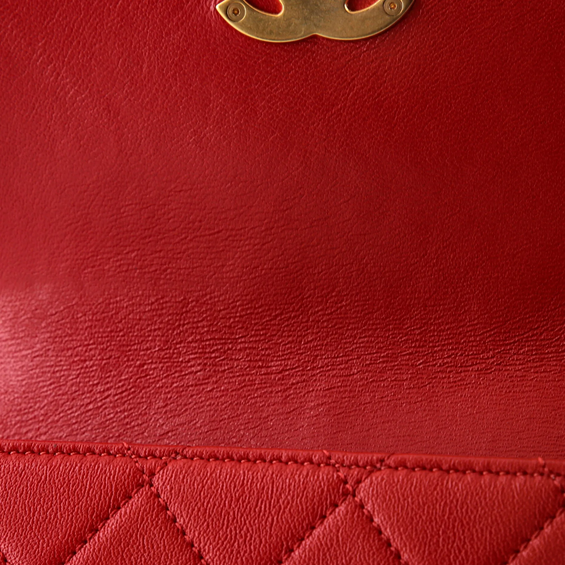 Chain Infinity Waist Bag Quilted Lambskin