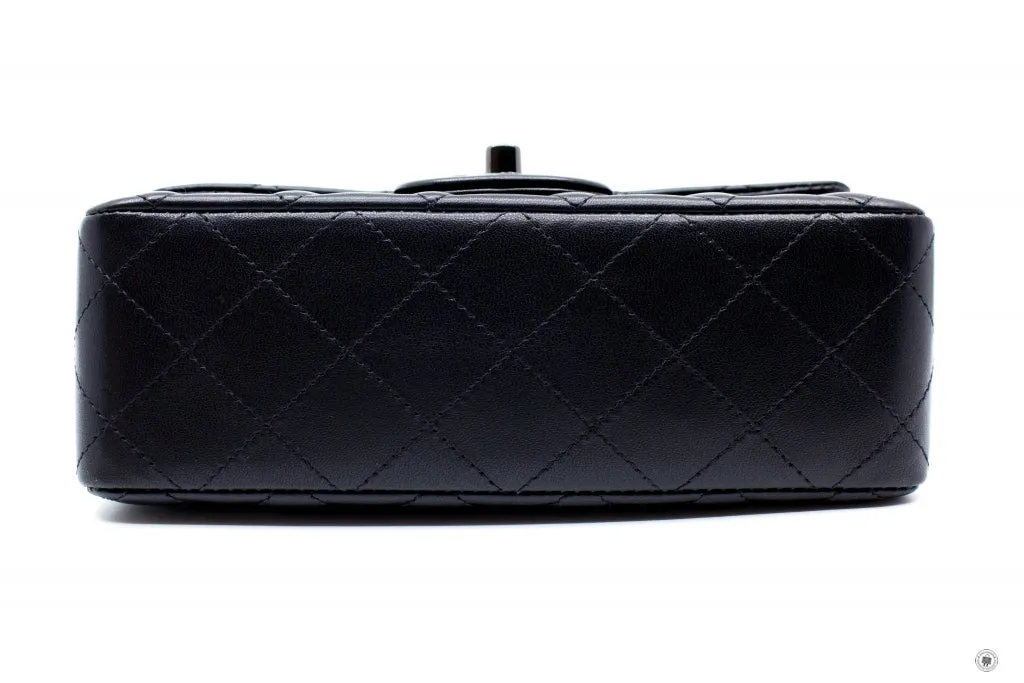 Chanel A69900 B06311 Classic CC Flap  Black   94305 Lambskin Shoulder Bags Bkhw