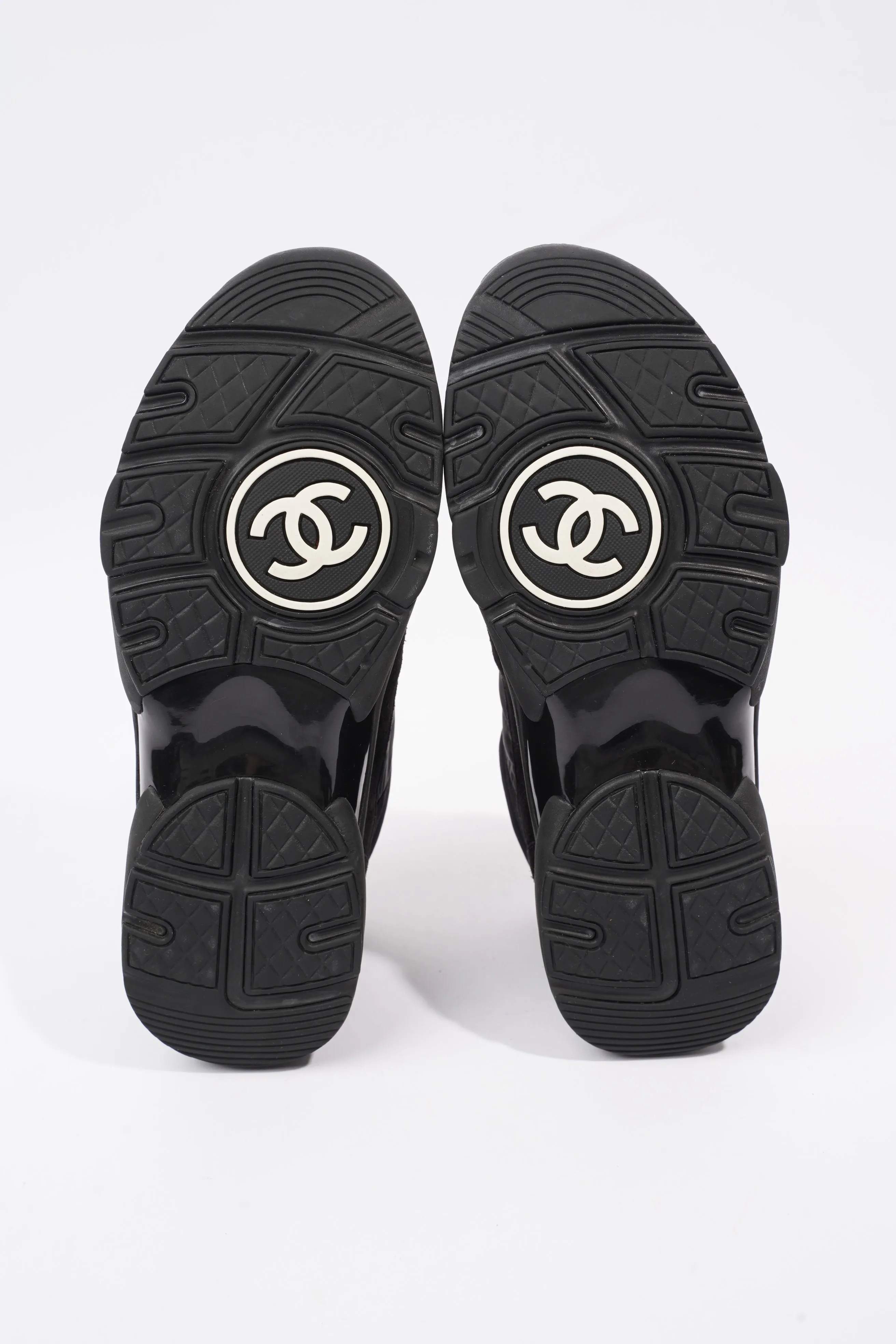 Chanel CC Logo Black Suede EU 38 UK 5