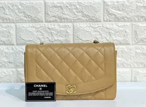 Chanel Medium Vintage Diana Flap Bag Beige Caviar Gold Hardware