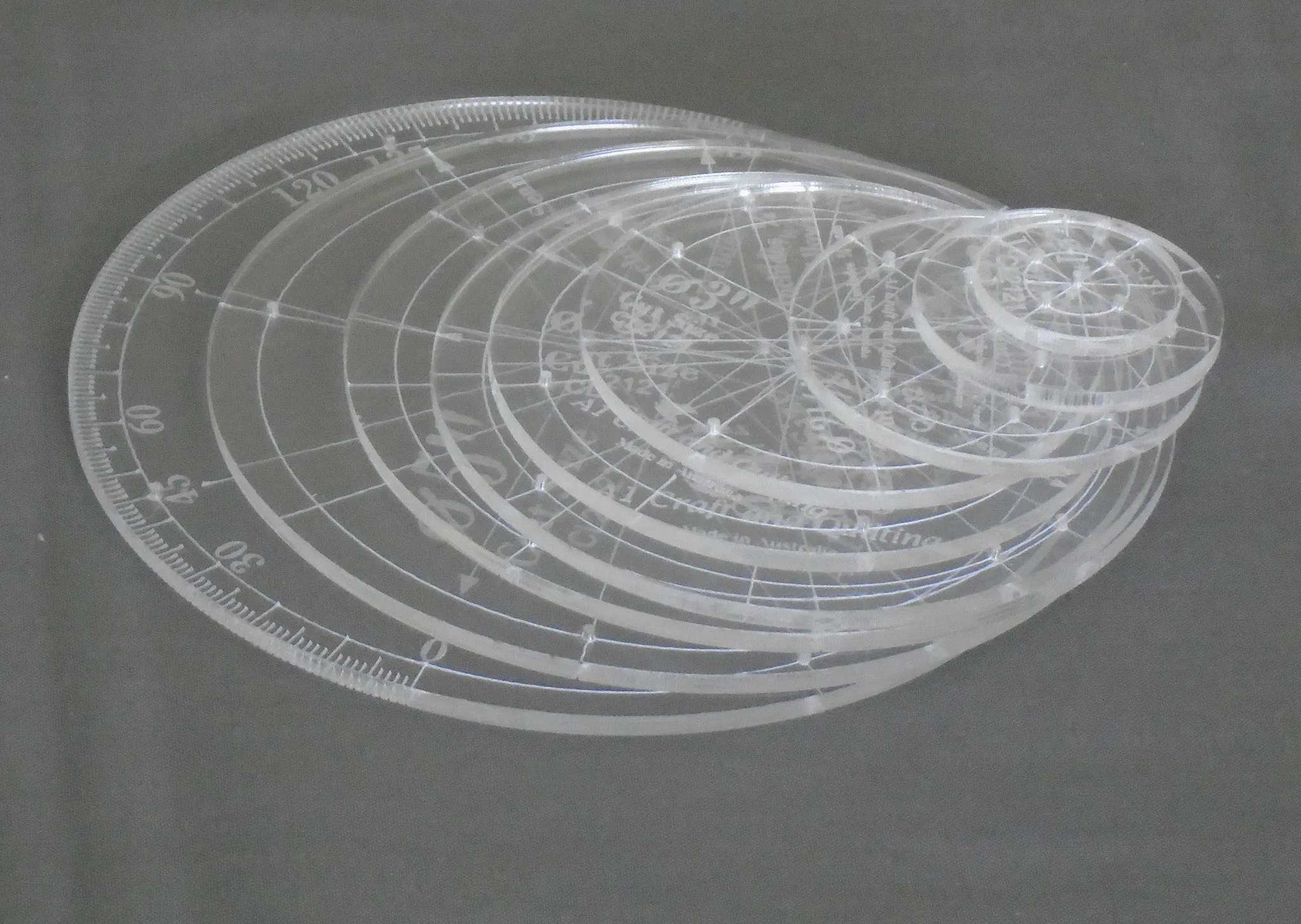 Circles 1" - 5" CL2121