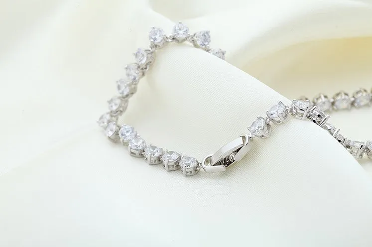 Classy Solitaire Tennis Necklace
