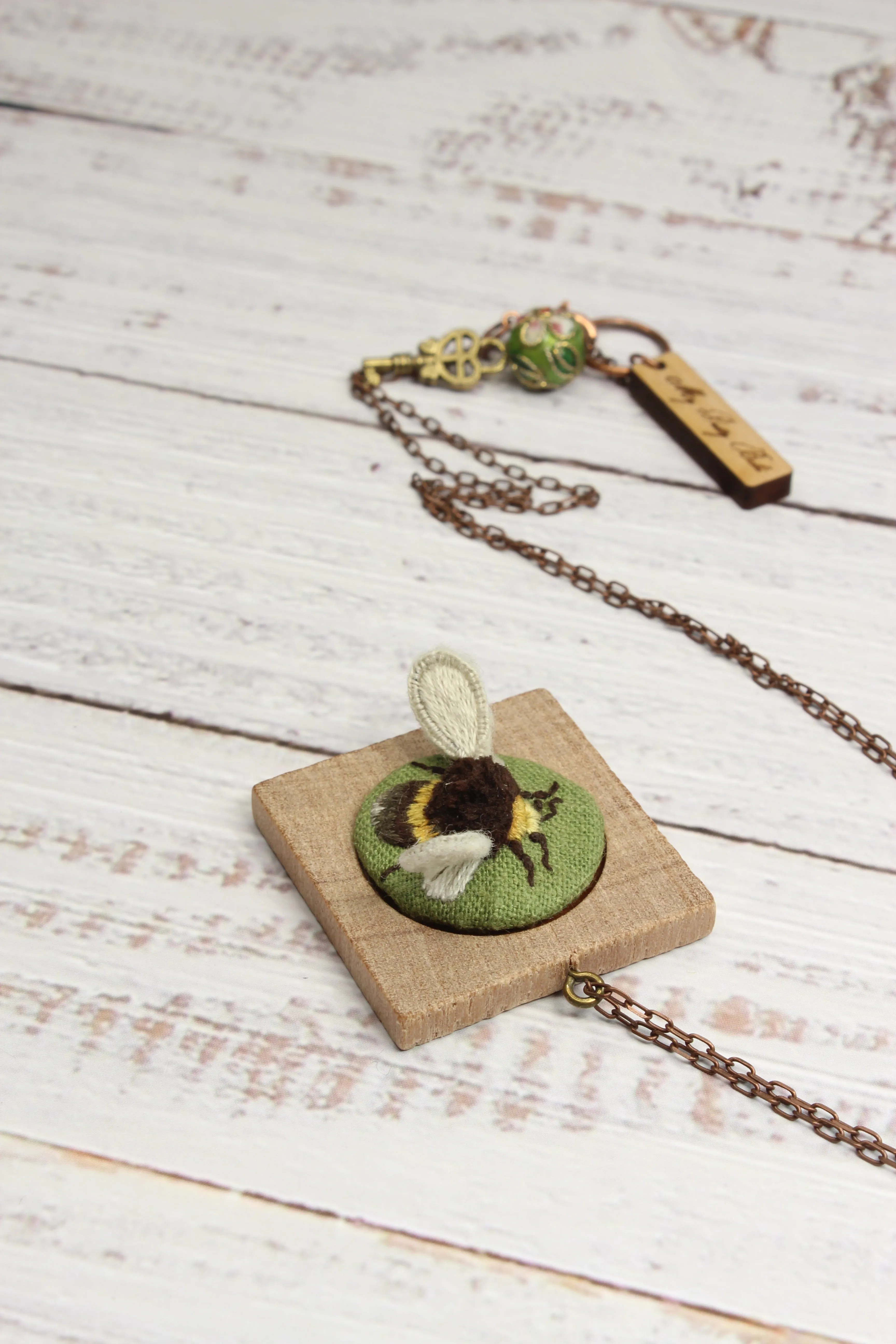 Embroidery Stumpwork Bee Necklace
