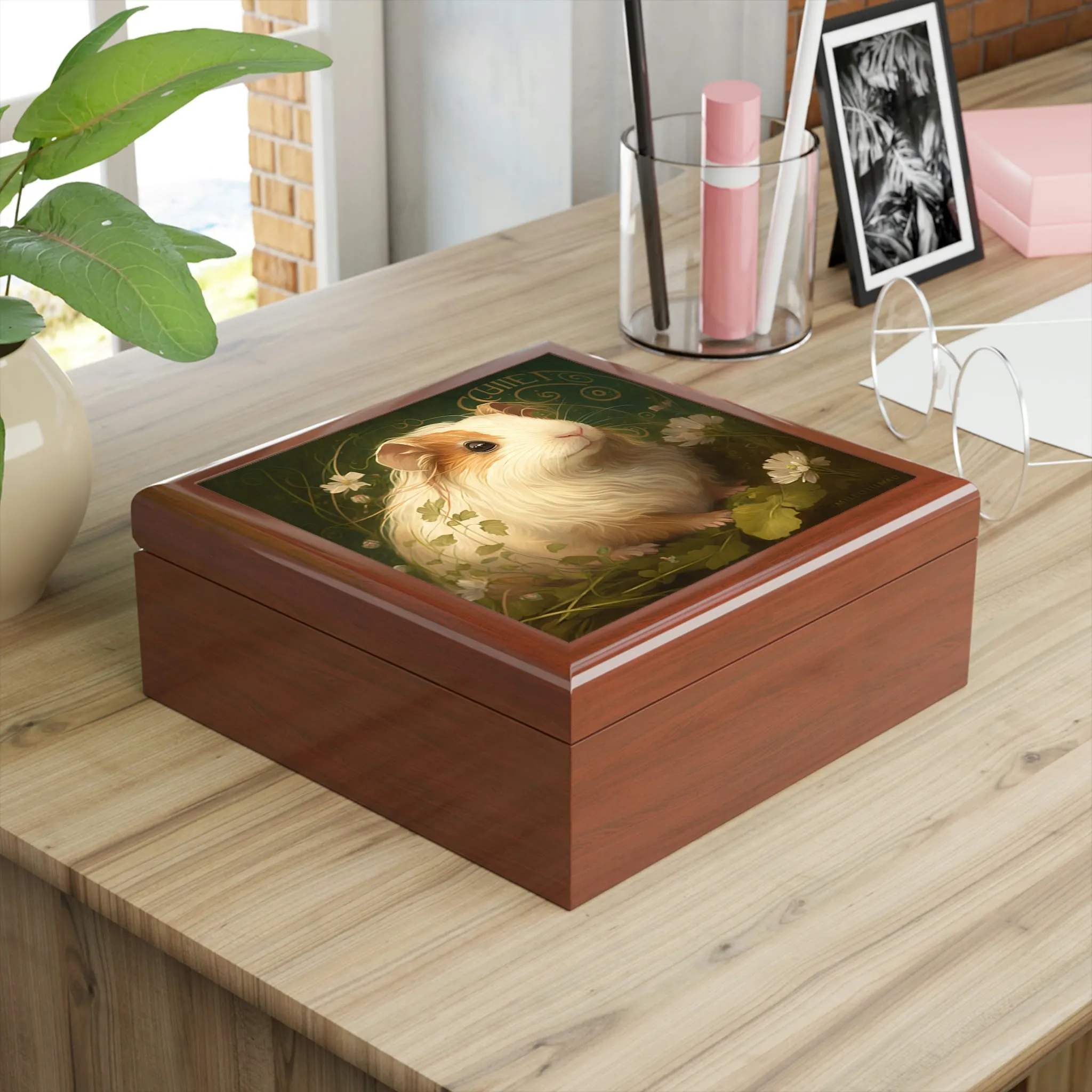 Emerald Guinea Pig Jewelry Box