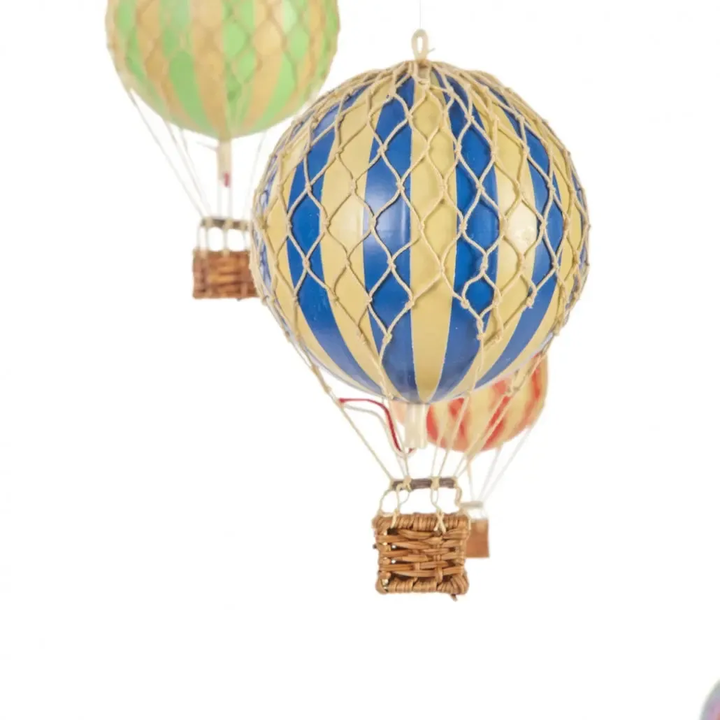 Flying the Skies Mobile - Vibrant*