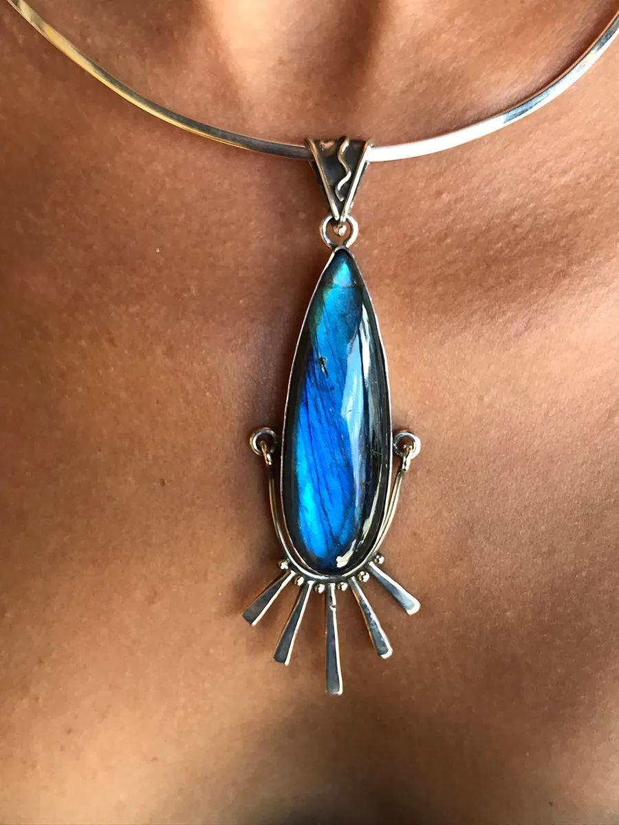 Labradorite & Sterling Silver Pendant