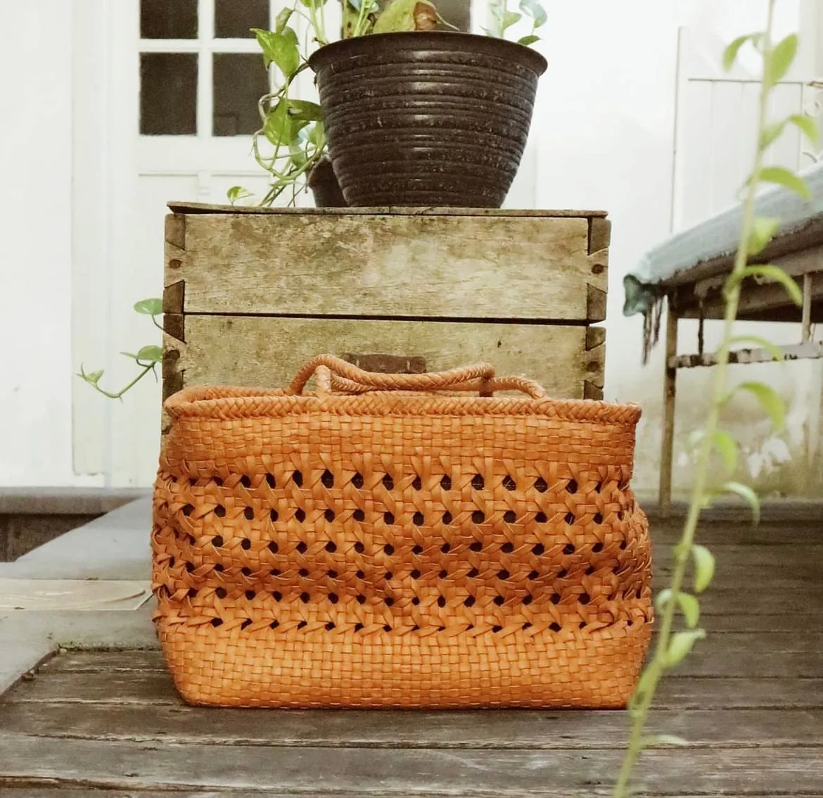 Leather bag -Tan