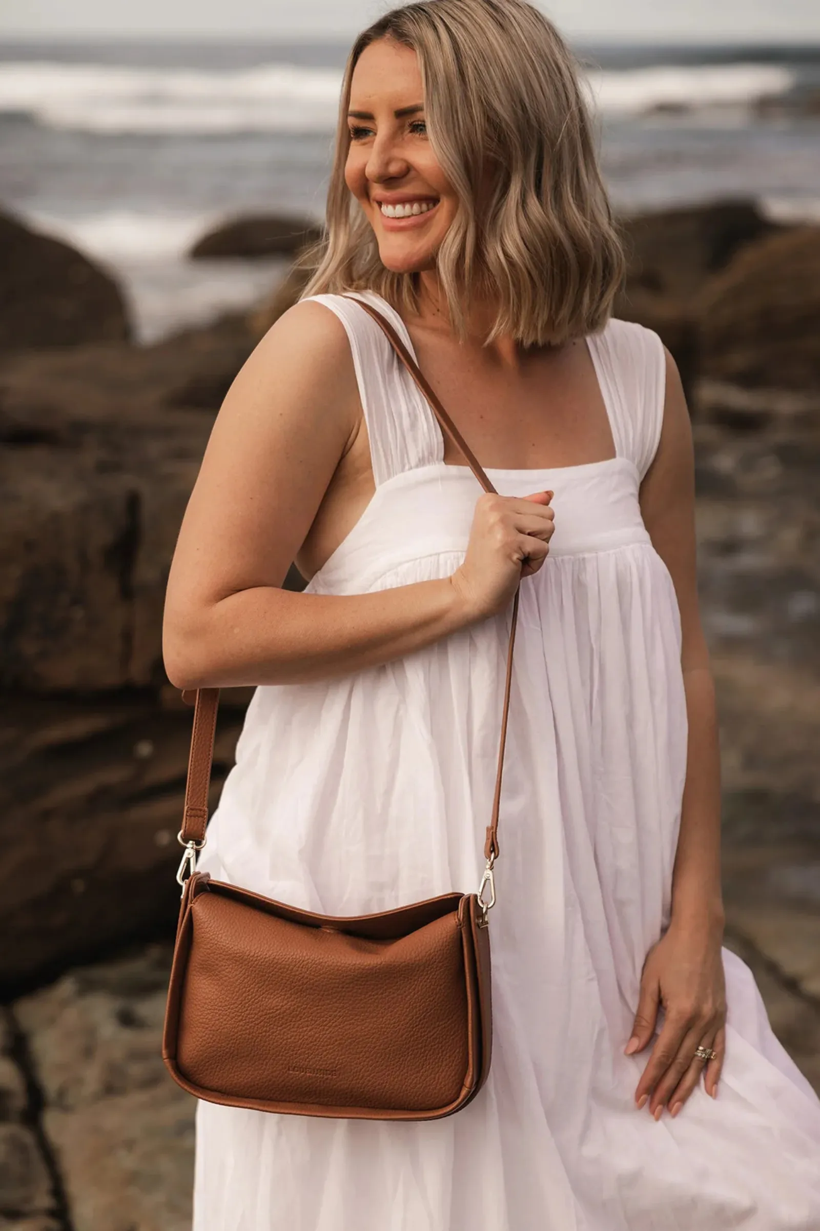 Maddie Shoulder Bag - Tan
