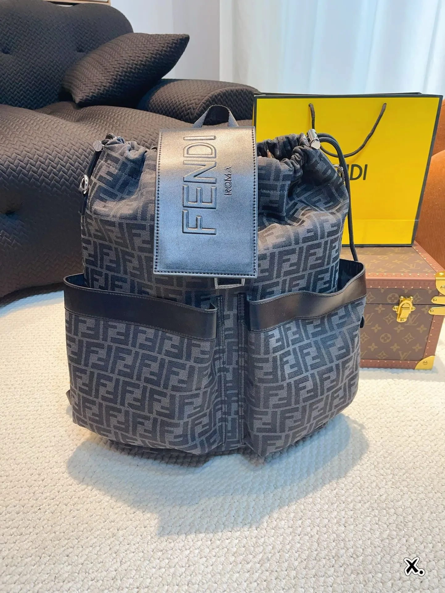 MBG067 FF Jacquard Fendi Strike Medium / 13.3x2x16.5inch