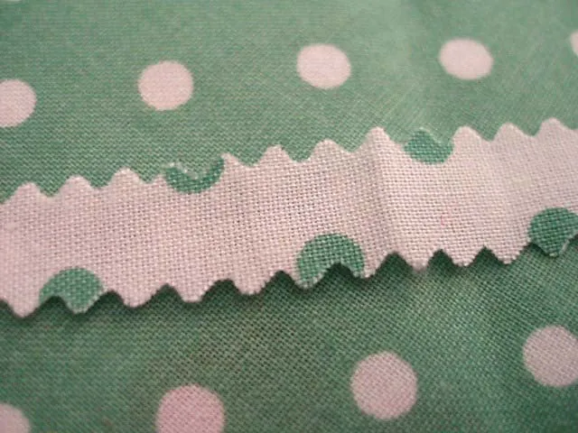 Pinker / Pinking Blade, Singer (Vintage Original)