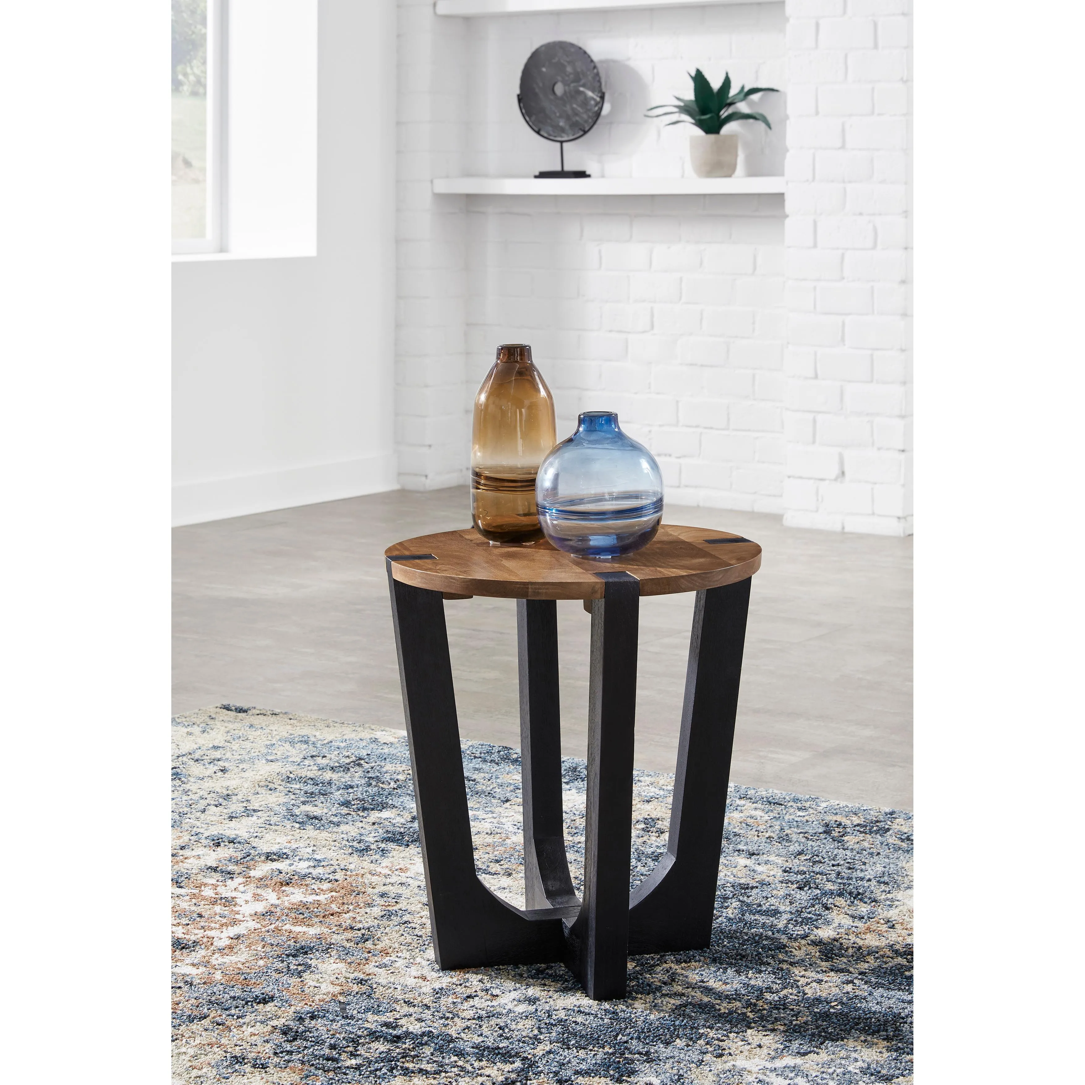 Signature Design by Ashley Hanneforth Occasional Table Set T726-6/T726-6/T726-8