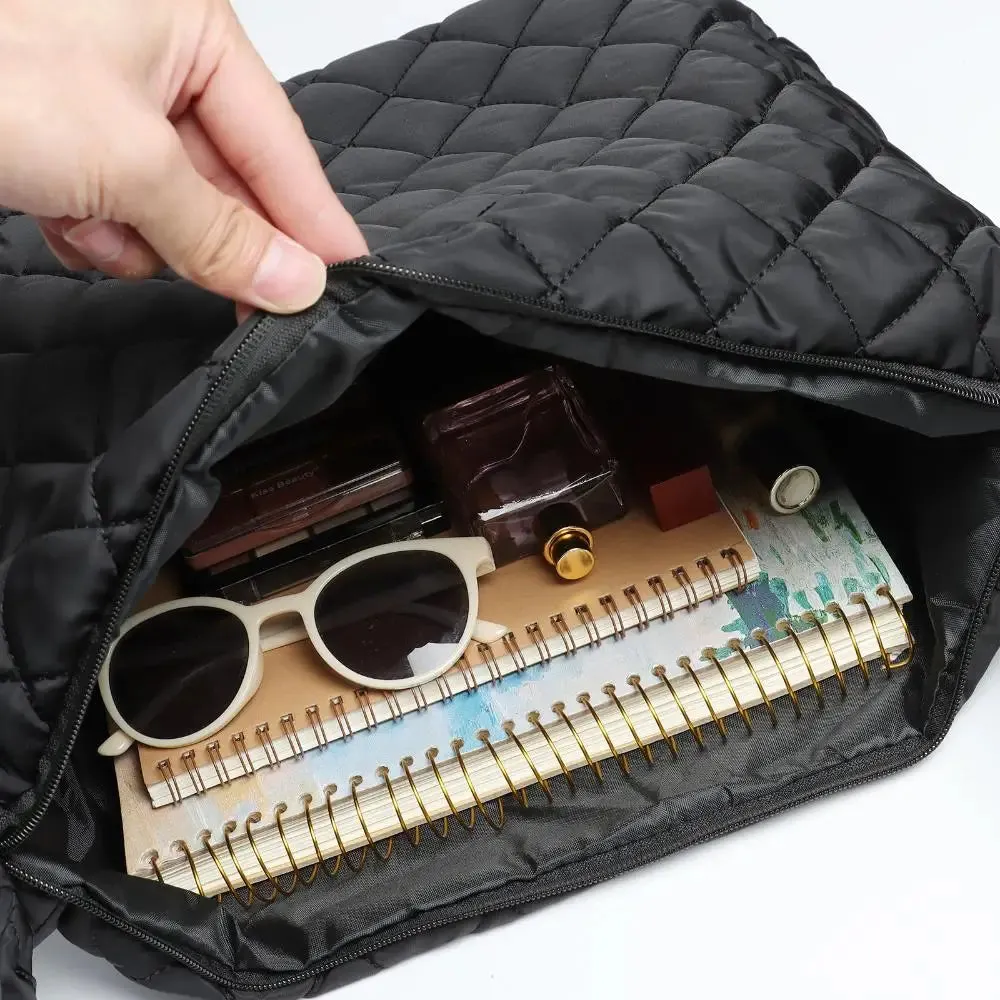 Women Large Capacity Quilted Tote Bag Winter Warm Lightweight Down Cotton Padded Plaid Shoulder Bags Underarm Bags Puffy Handbag